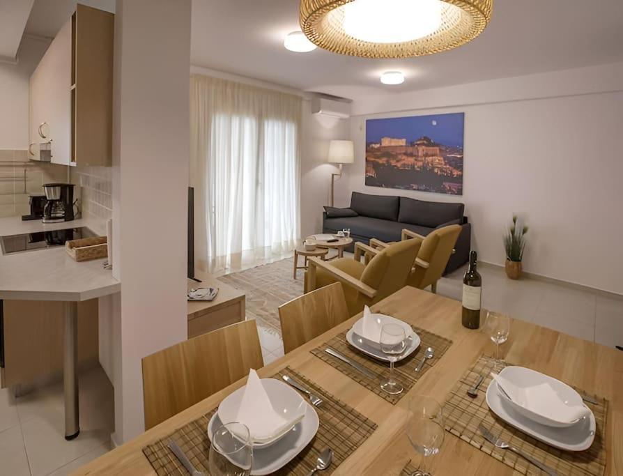 Modern Apartment In The Heart Of The City Athènes Extérieur photo